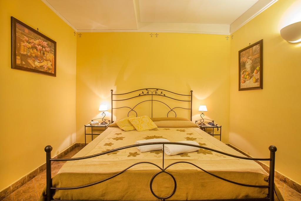 B&B L'Alloggio Dei Vassalli Neapel Exterior foto