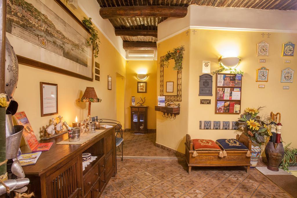 B&B L'Alloggio Dei Vassalli Neapel Exterior foto